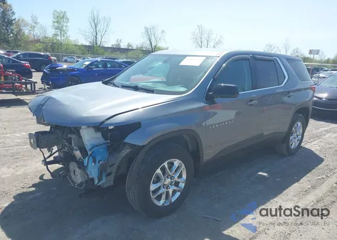 2020 Chevrolet Traverse Fwd Ls z USA, uszkodzony, nr VIN 1GNERFKW9LJ309827